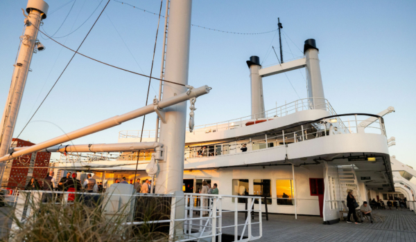 Event op het ss Rotterdam